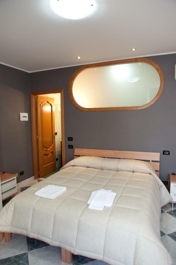 Mauro Home Bed And Relax Лингуаглоса Екстериор снимка