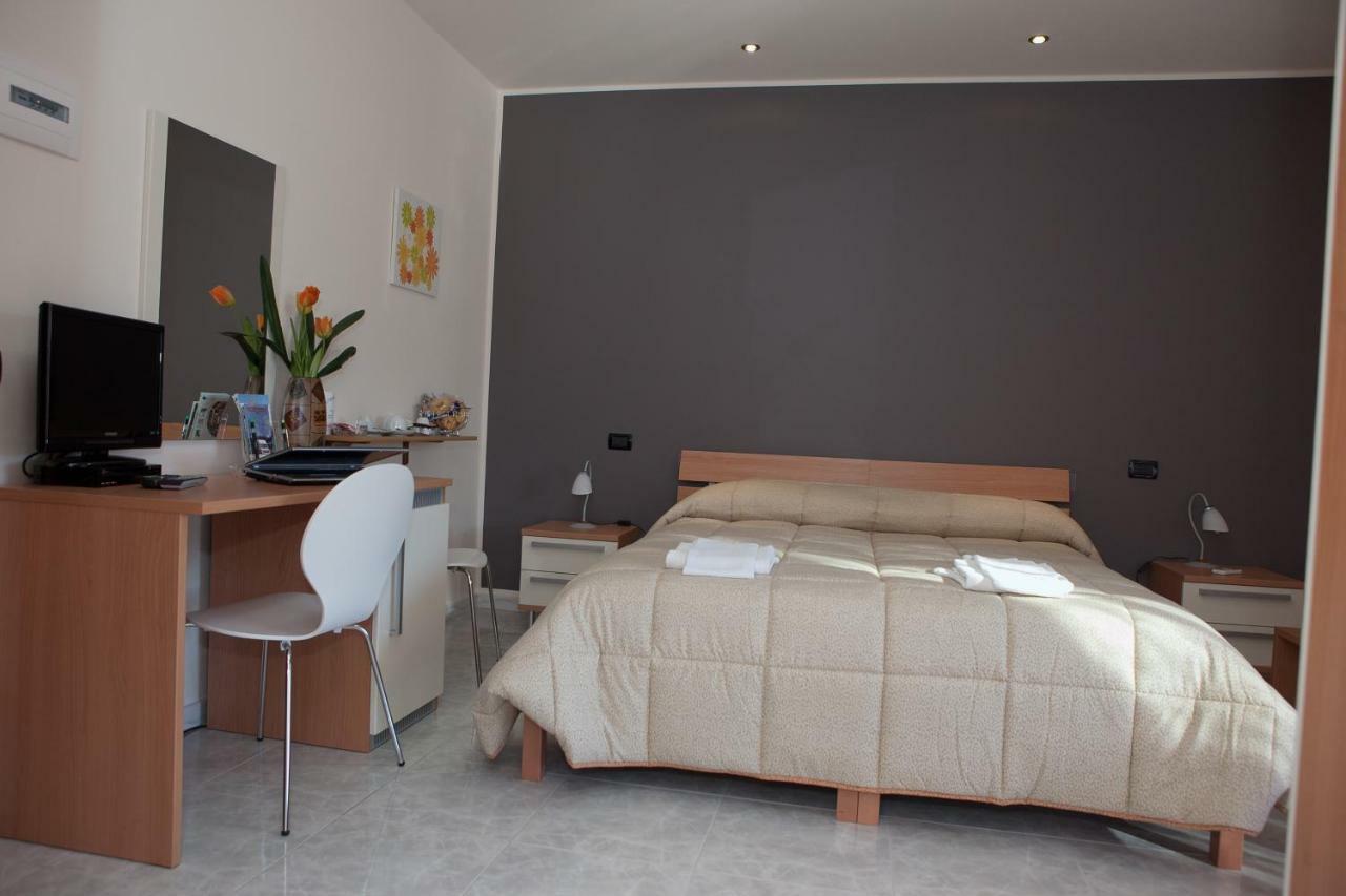 Mauro Home Bed And Relax Лингуаглоса Екстериор снимка